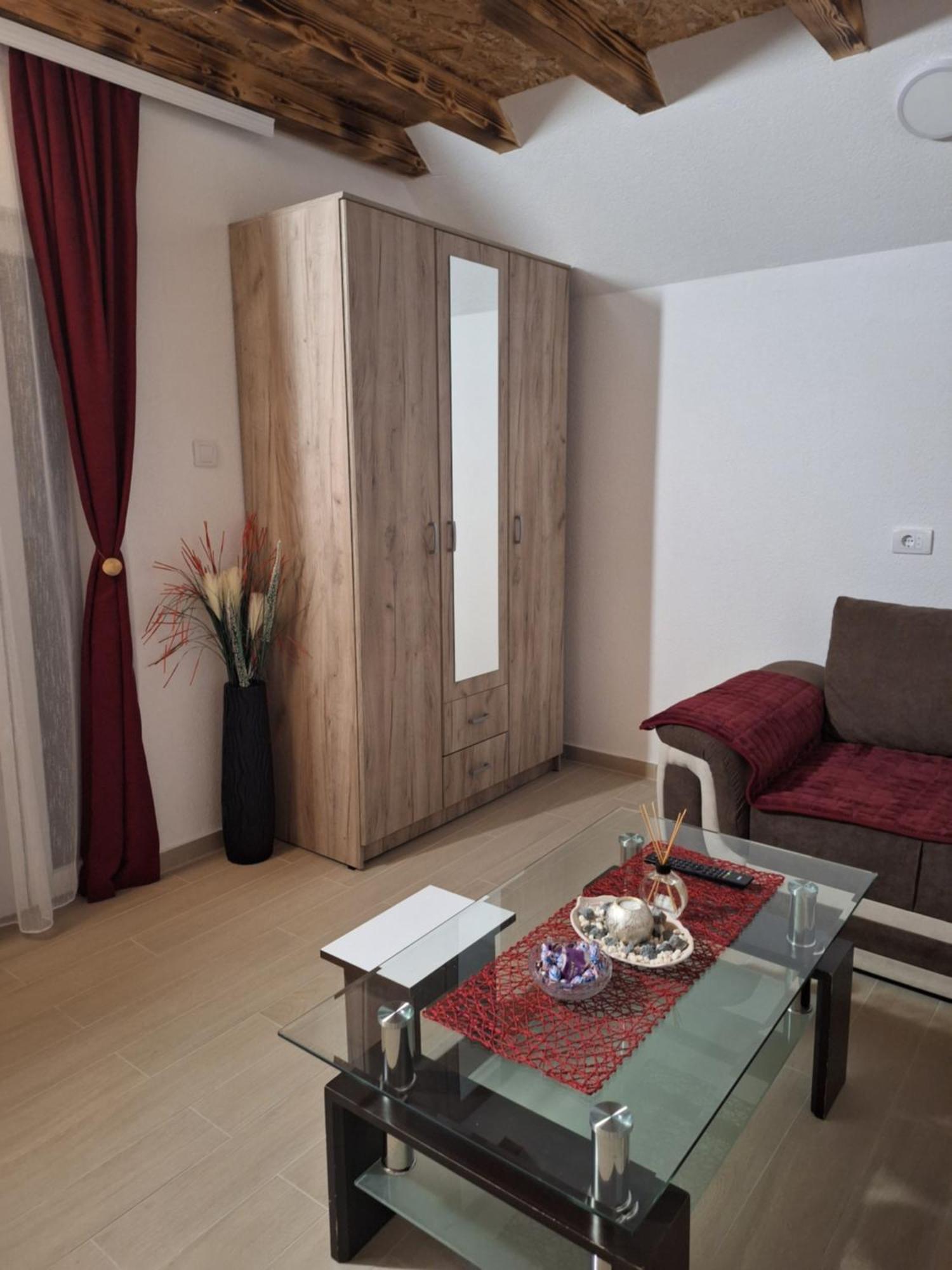Apartmani Lena Plužine Exterior foto