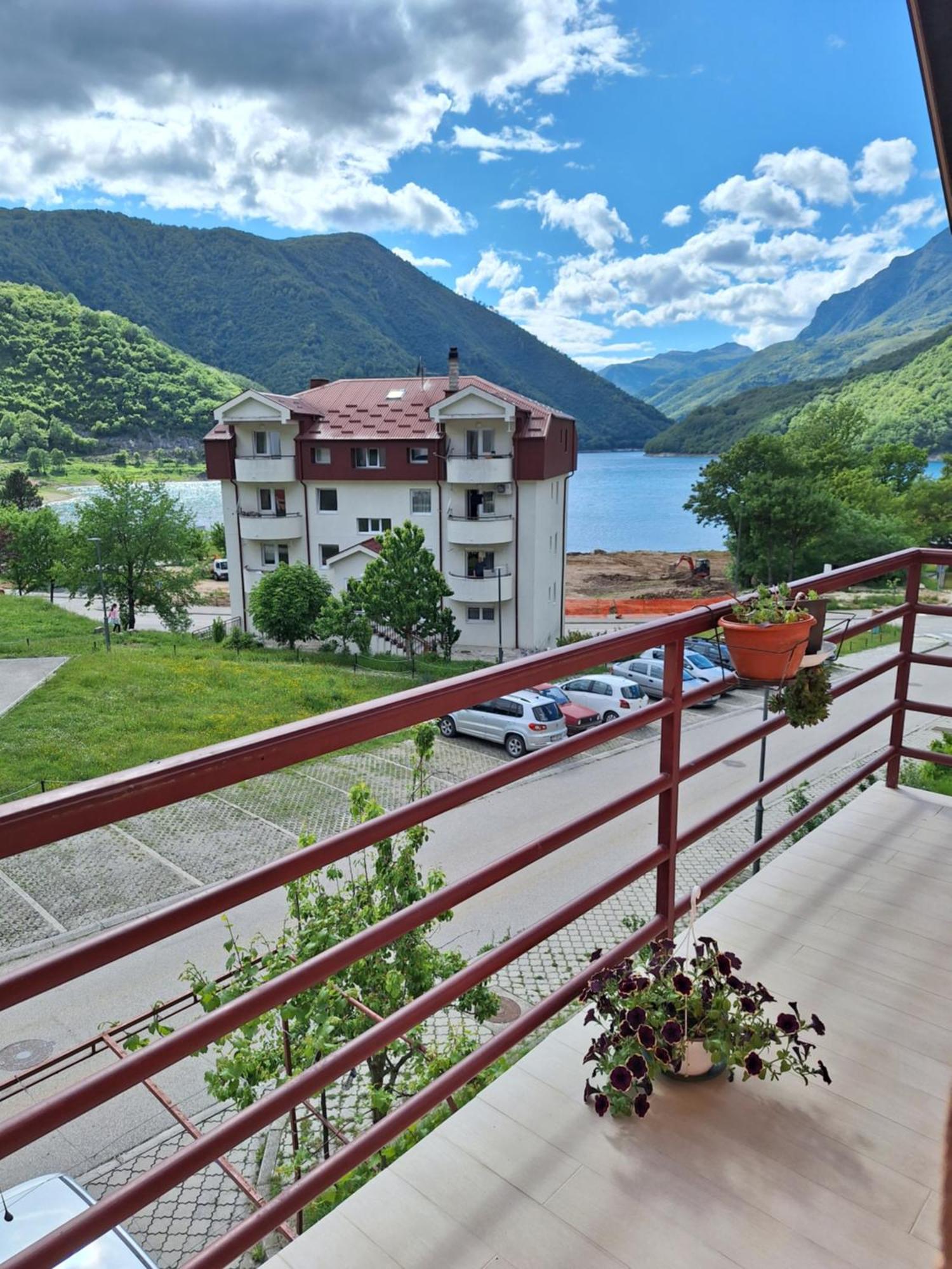 Apartmani Lena Plužine Exterior foto